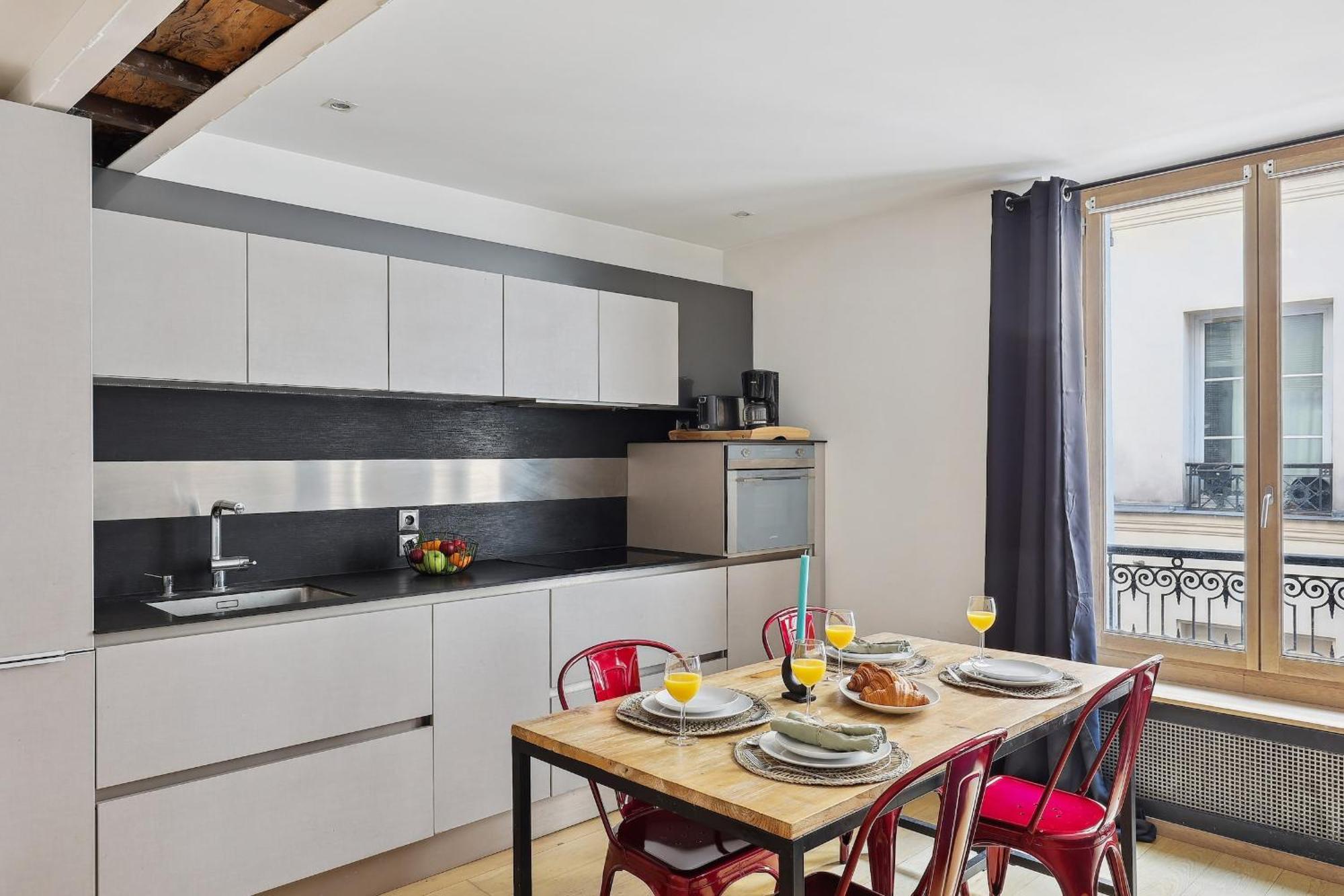Saint Germain & Odeon - 1br - Cityapartmentstay Appartement Parijs